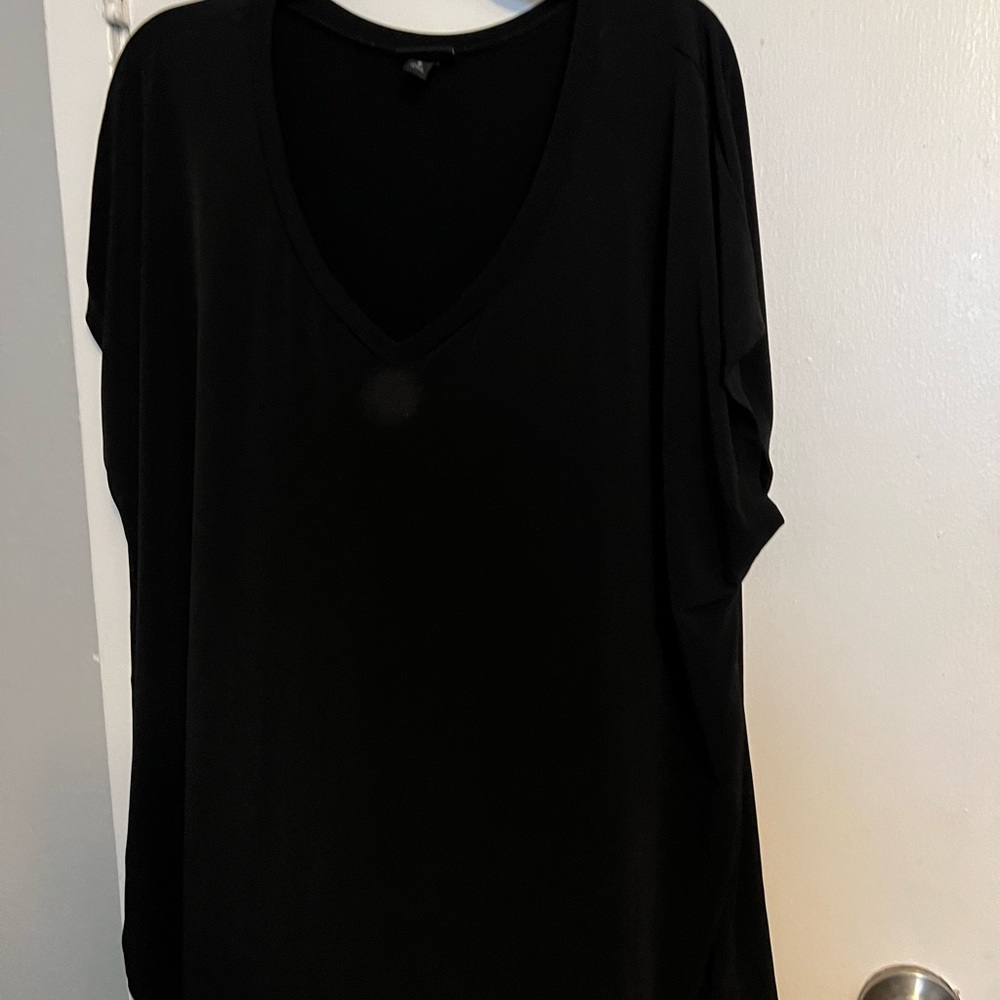 Black V-neck torrid blouse
